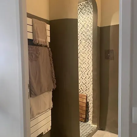 La Treille Au Coeur Du Village *